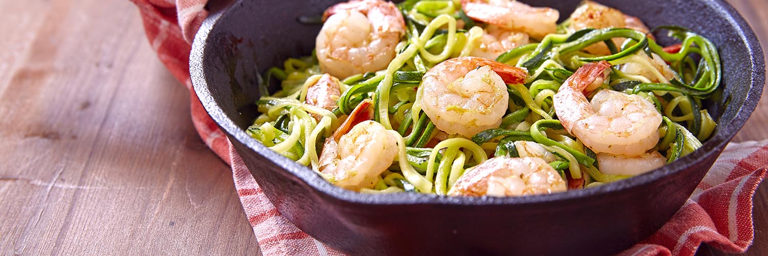 Zucchini spaghetti with shrimp