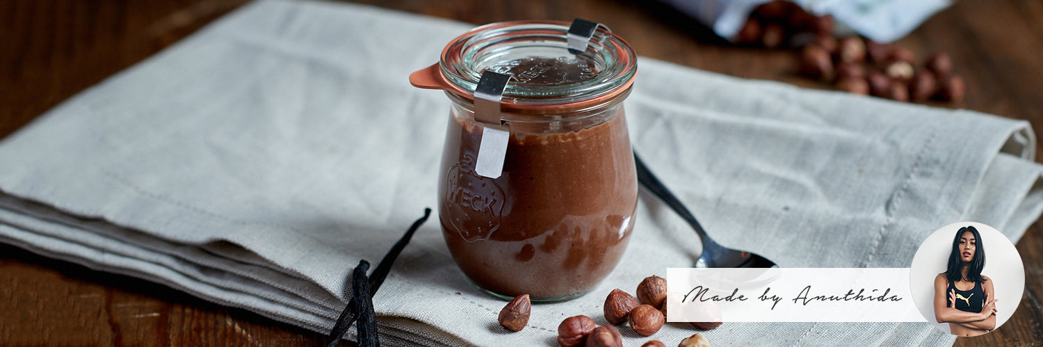 Selbstgemachte Schoko-Haselnusscreme Selbstgemachte Schoko-Haselnusscreme